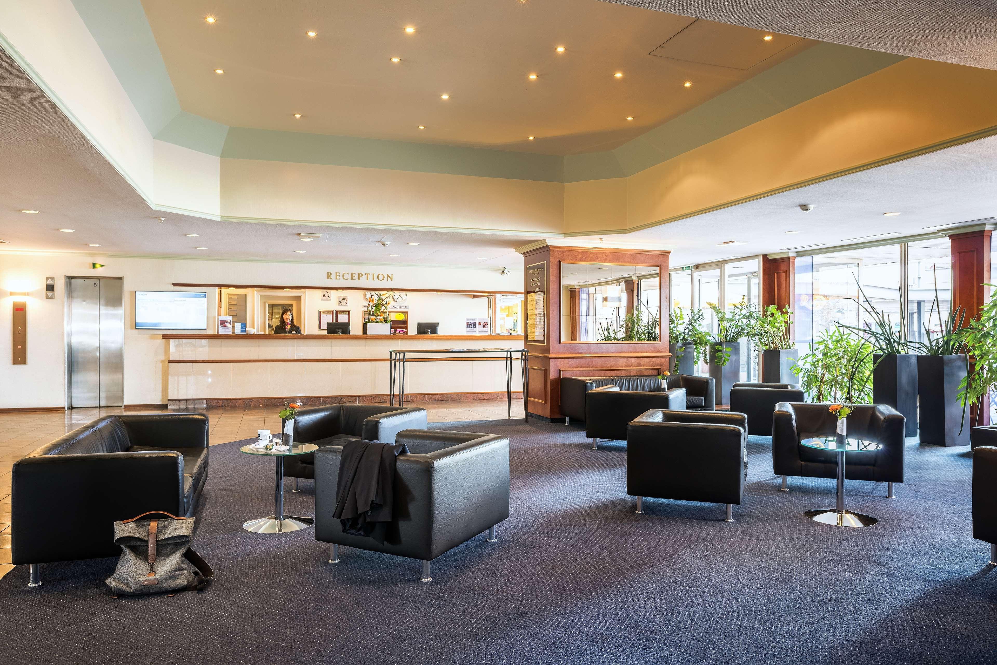 Leoso Hotel Ludwigshafen Екстериор снимка