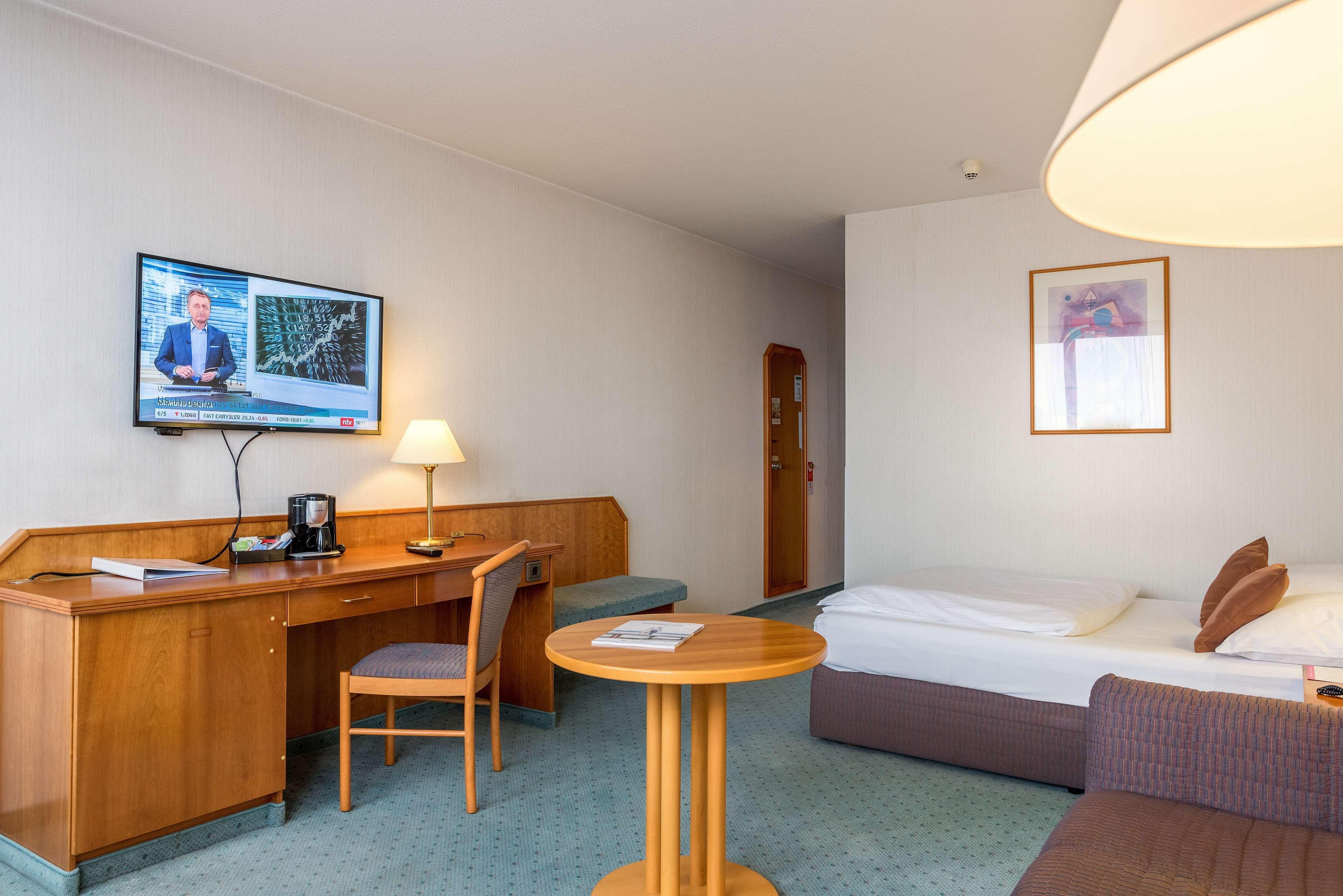 Leoso Hotel Ludwigshafen Екстериор снимка
