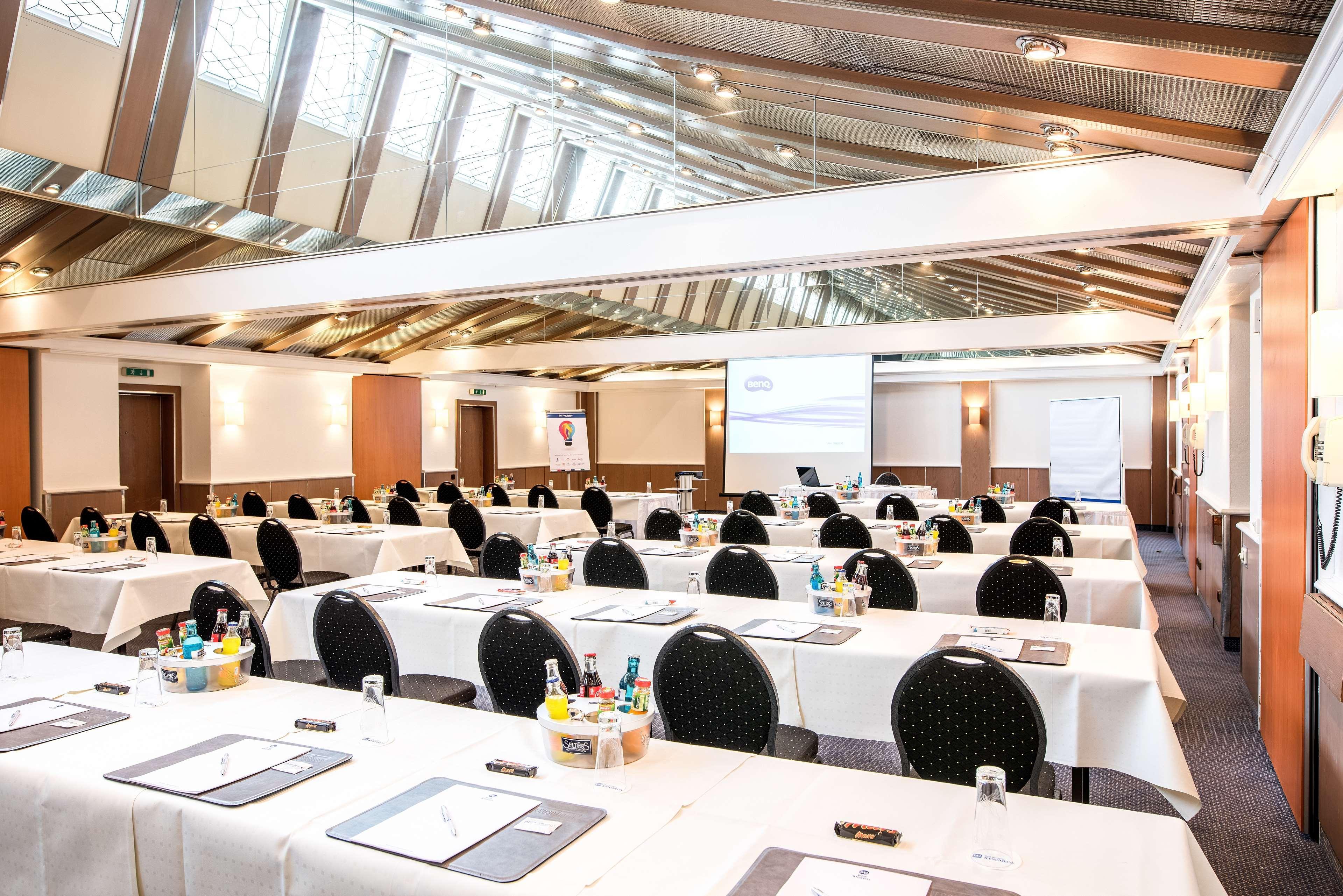 Leoso Hotel Ludwigshafen Екстериор снимка