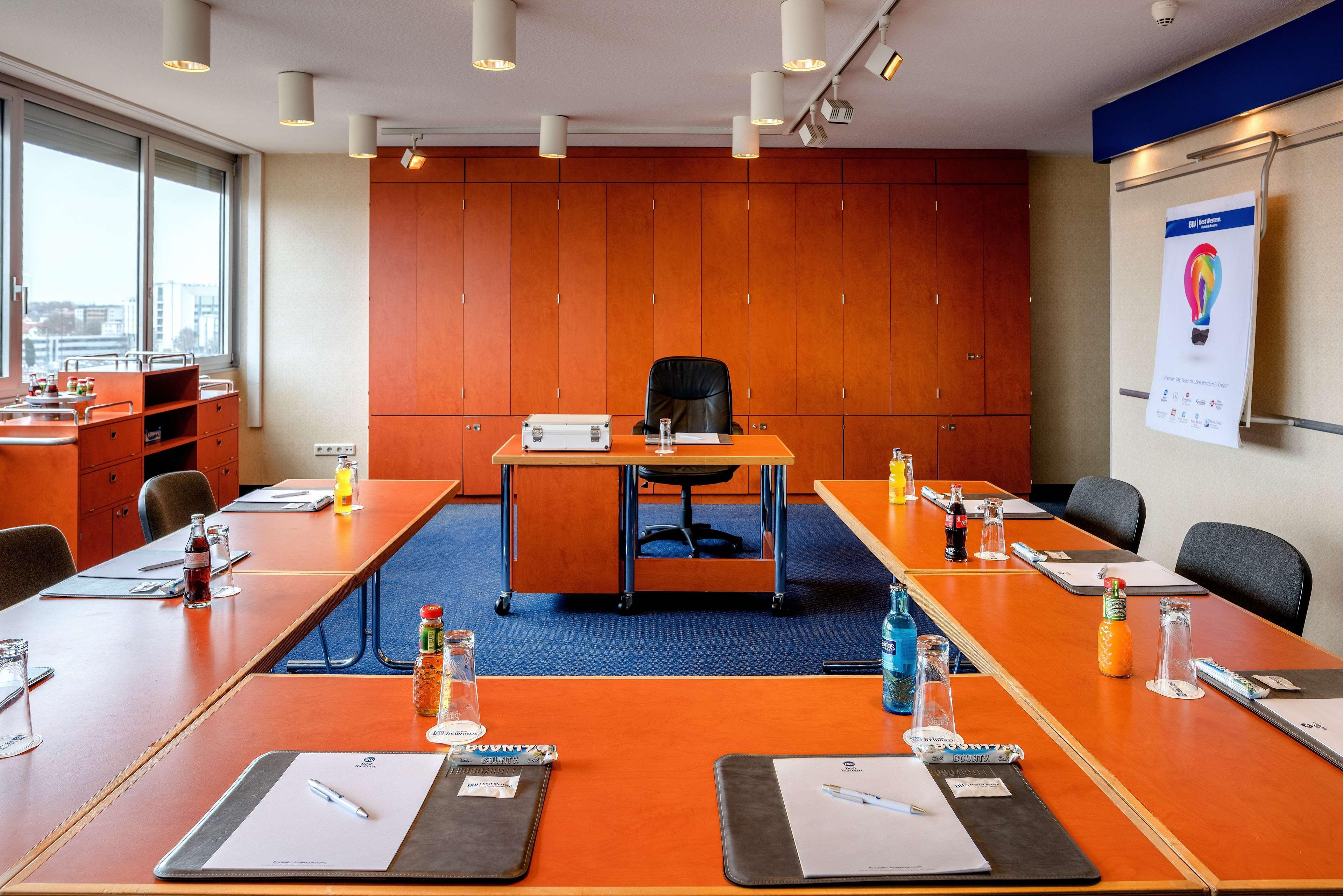 Leoso Hotel Ludwigshafen Екстериор снимка