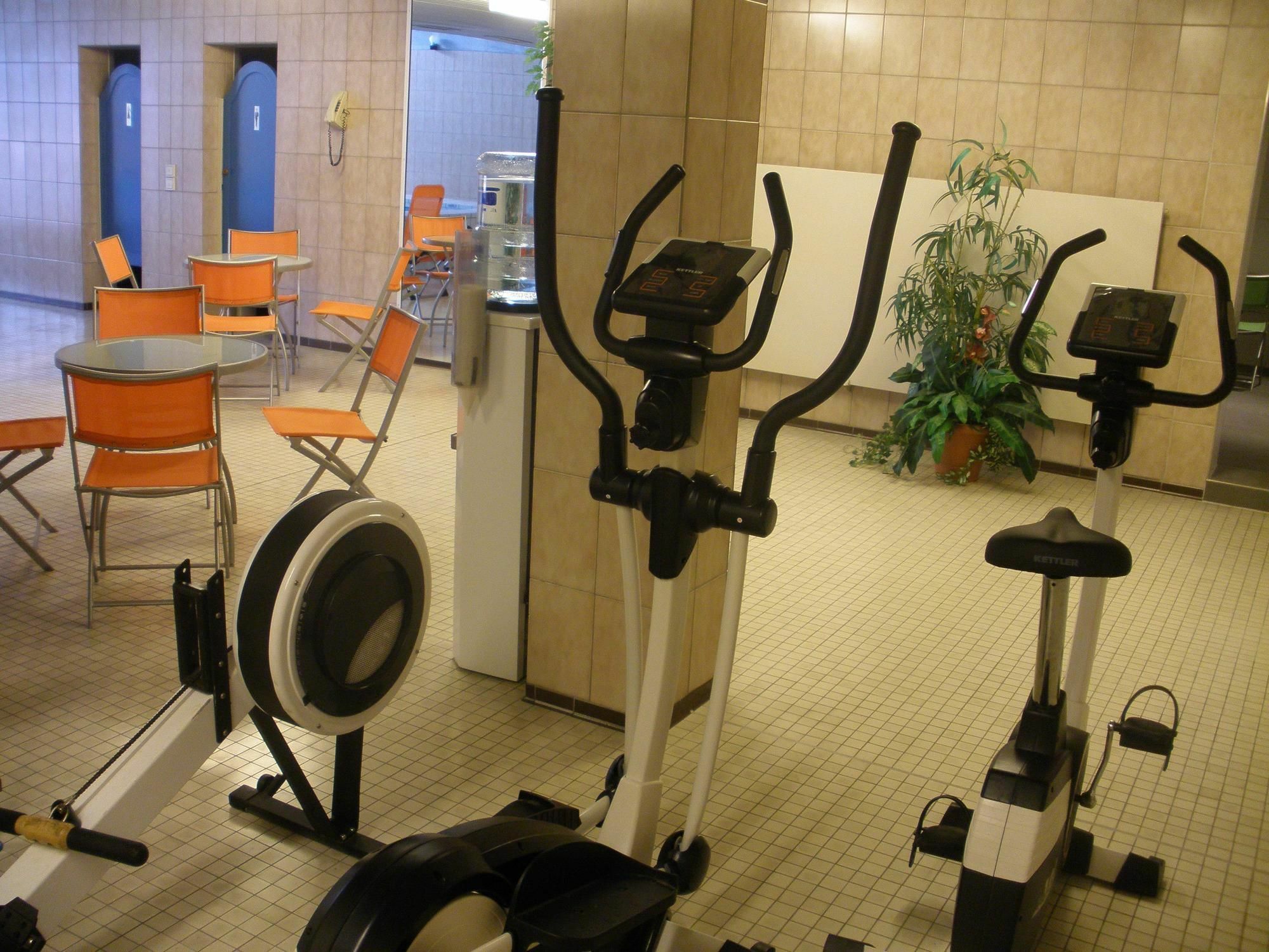 Leoso Hotel Ludwigshafen Екстериор снимка